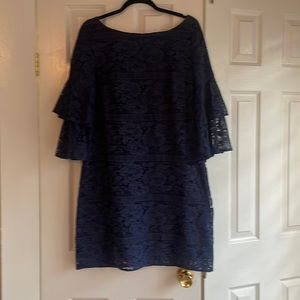 Beautiful for a wedding or any dressy occasion!